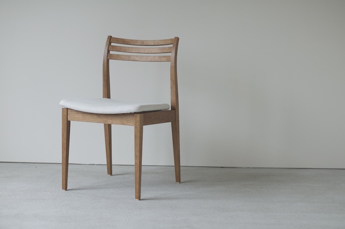 �_�C�j���O�`�F�A