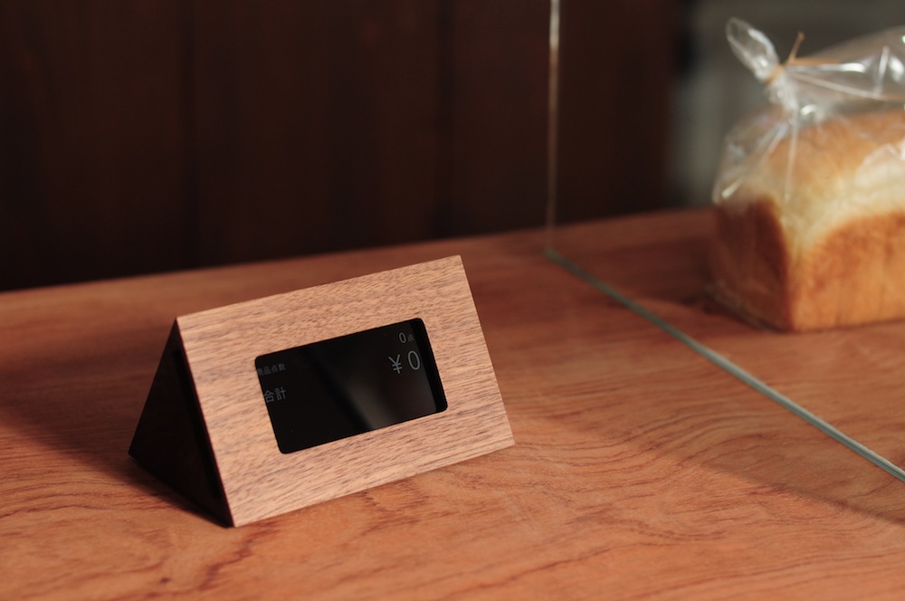 �t���[��