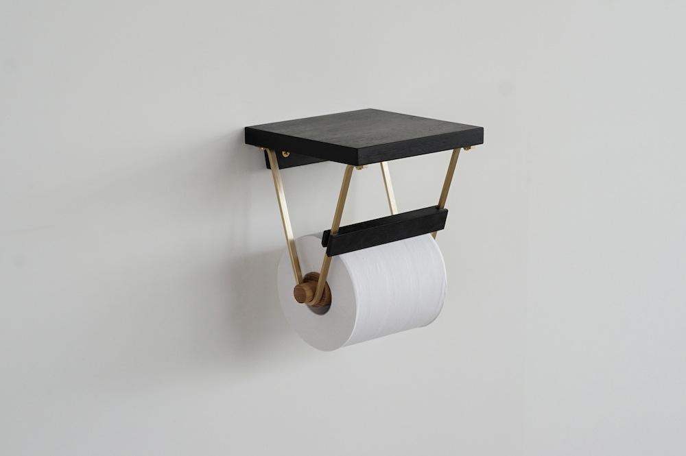 �g�C���b�g�y�[�p�[�z���_�[