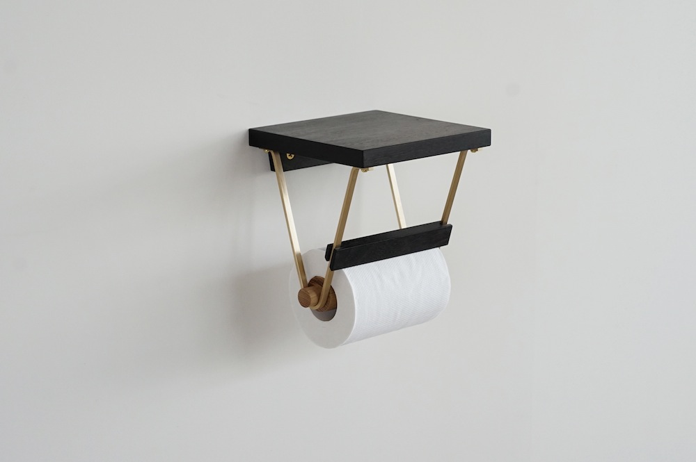 �g�C���b�g�y�[�p�[�z���_�[