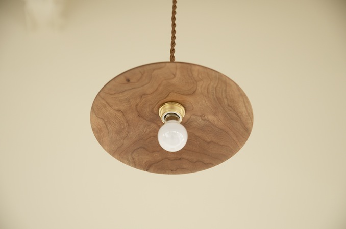 �y���_���g���C�g