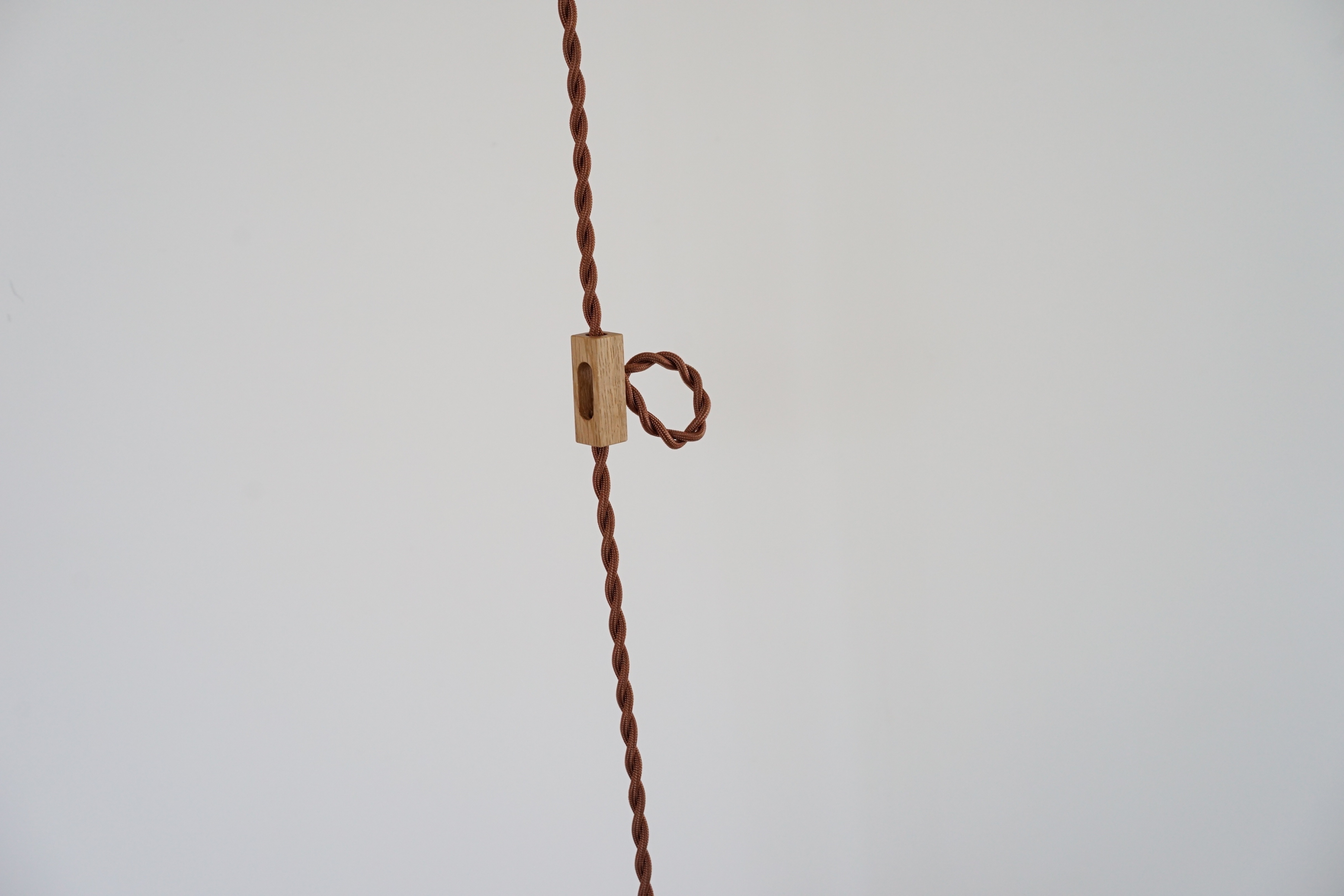 �y���_���g���C�g