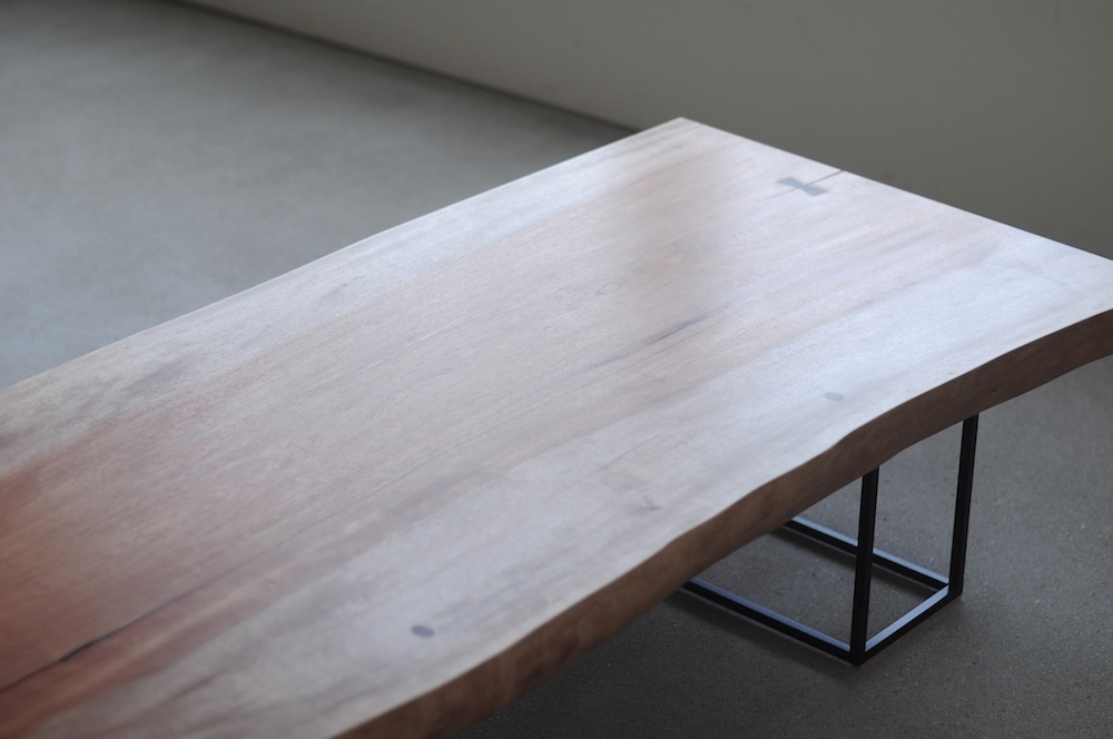 ���[�e�[�u��