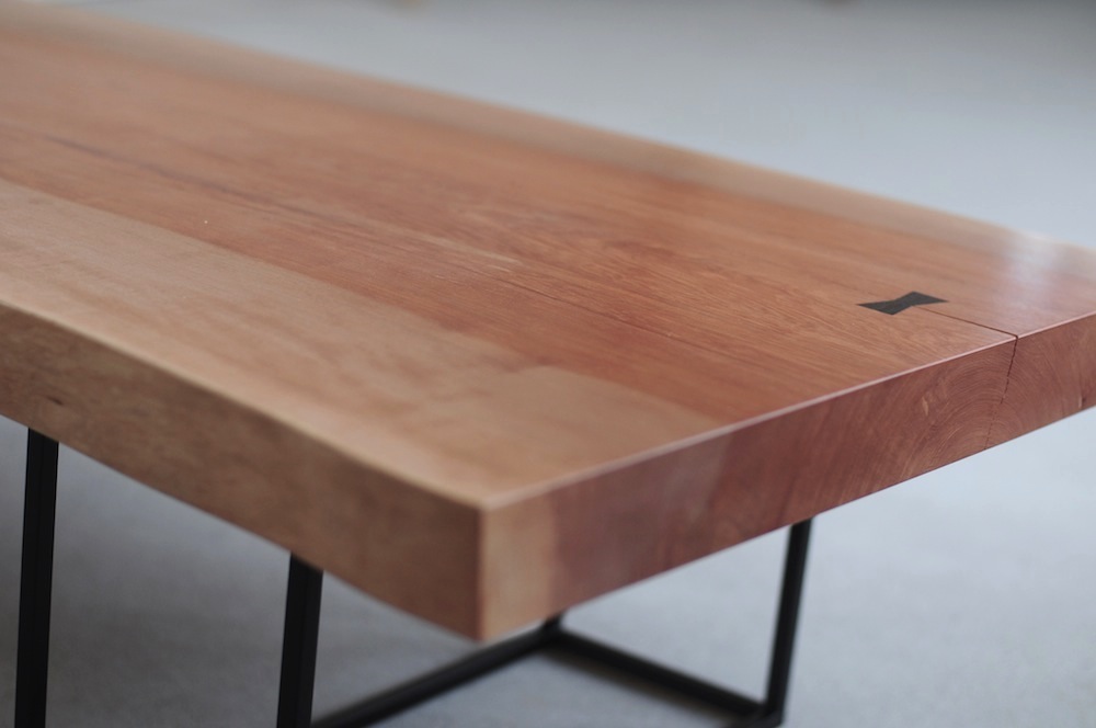 ���[�e�[�u��